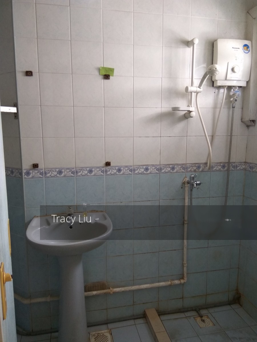 Blk 656B Jurong West Street 61 (Jurong West), HDB Executive #188024982